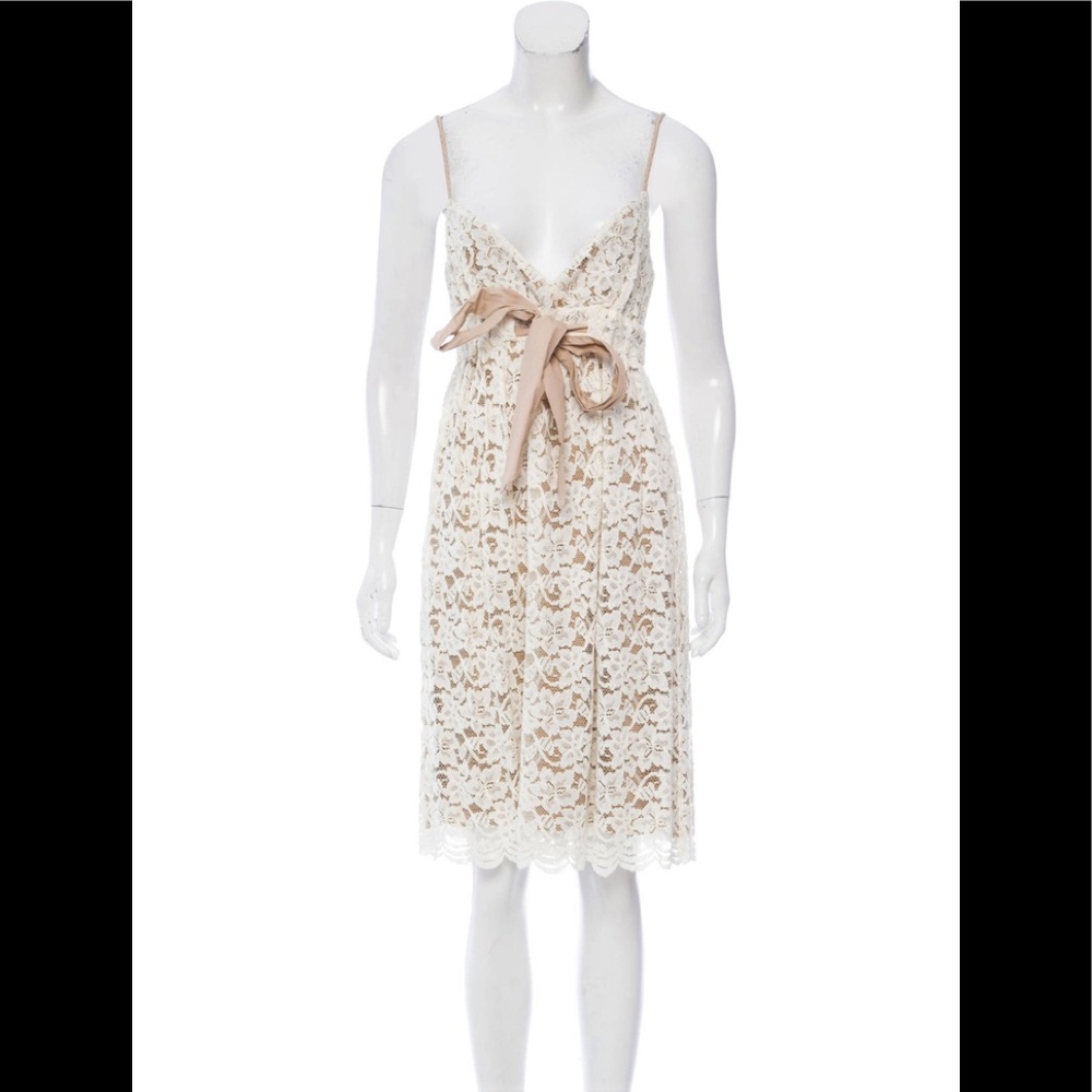 Diane Von Furstenberg Sleeveless Lace Dress Size 4